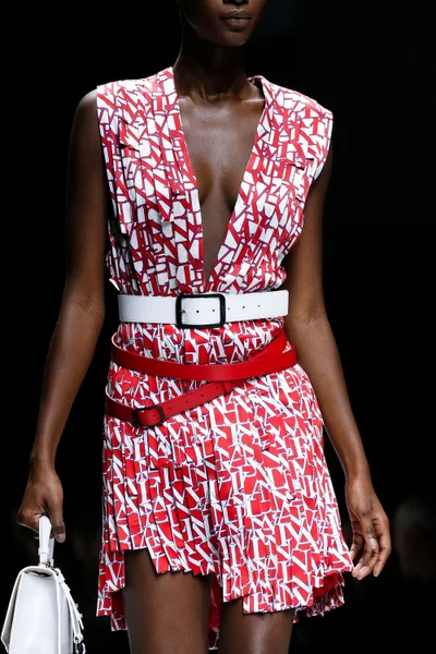 Look 29